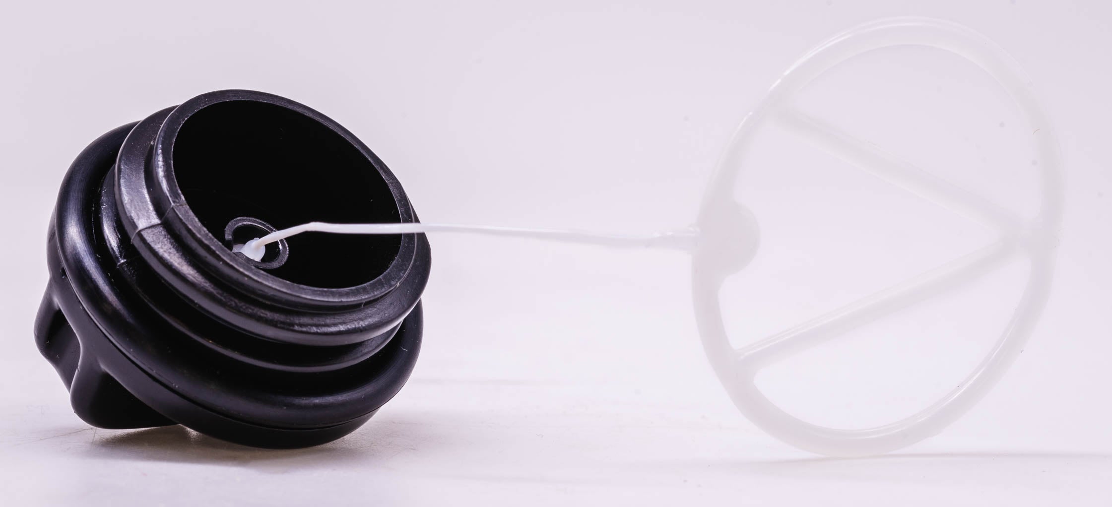 Genuine ECHO Oil Cap For CS-303T Chainsaw – P021044580