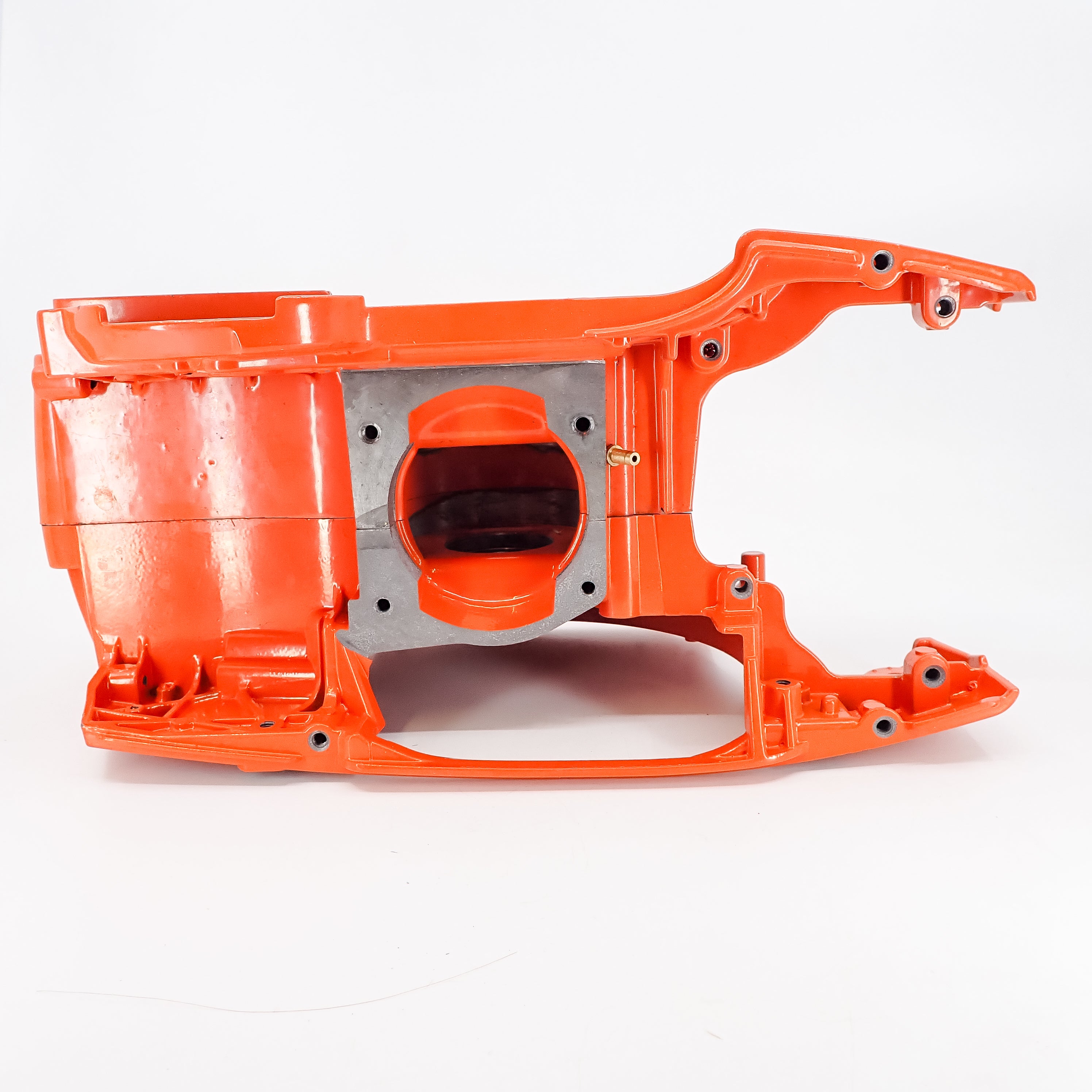 THE DUKE'S CRANKCASE FITS HUSQVARNA 365, 371XP, 372XP - Saw Salvage