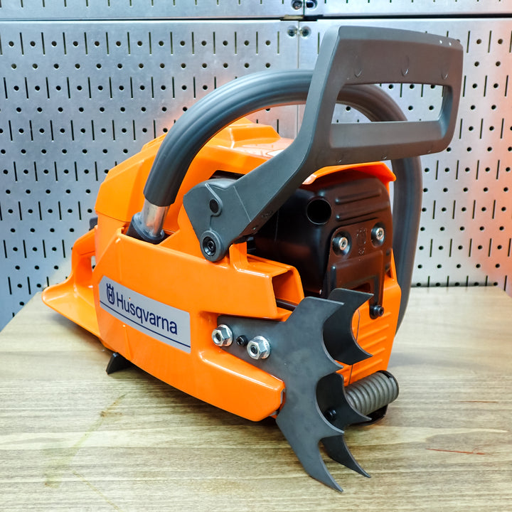BRAND NEW HUSQVARNA 288XP -- IMPORT MODEL -- NO BAR AND CHAIN