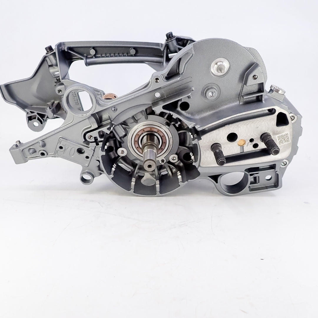 GENUINE OEM SHORTBLOCK ASSEMBLY FITS HUSQVARNA 572XP 582752008