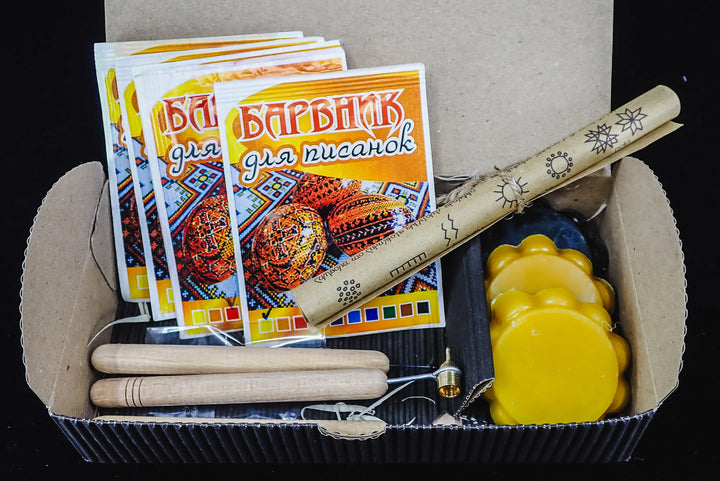 UKRAINIAN PYSANKY EASTER EGG ART KIT WITH PENS, WAX AND DYE