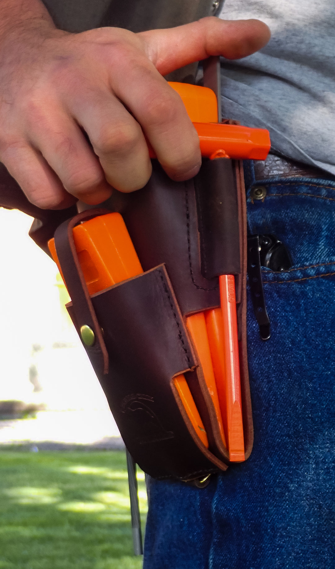 THE DUKE'S HANDMADE 6 PIECE LEATHER LOGGER'S WEDGE FILE TOOL POUCH WITH TOOLS!