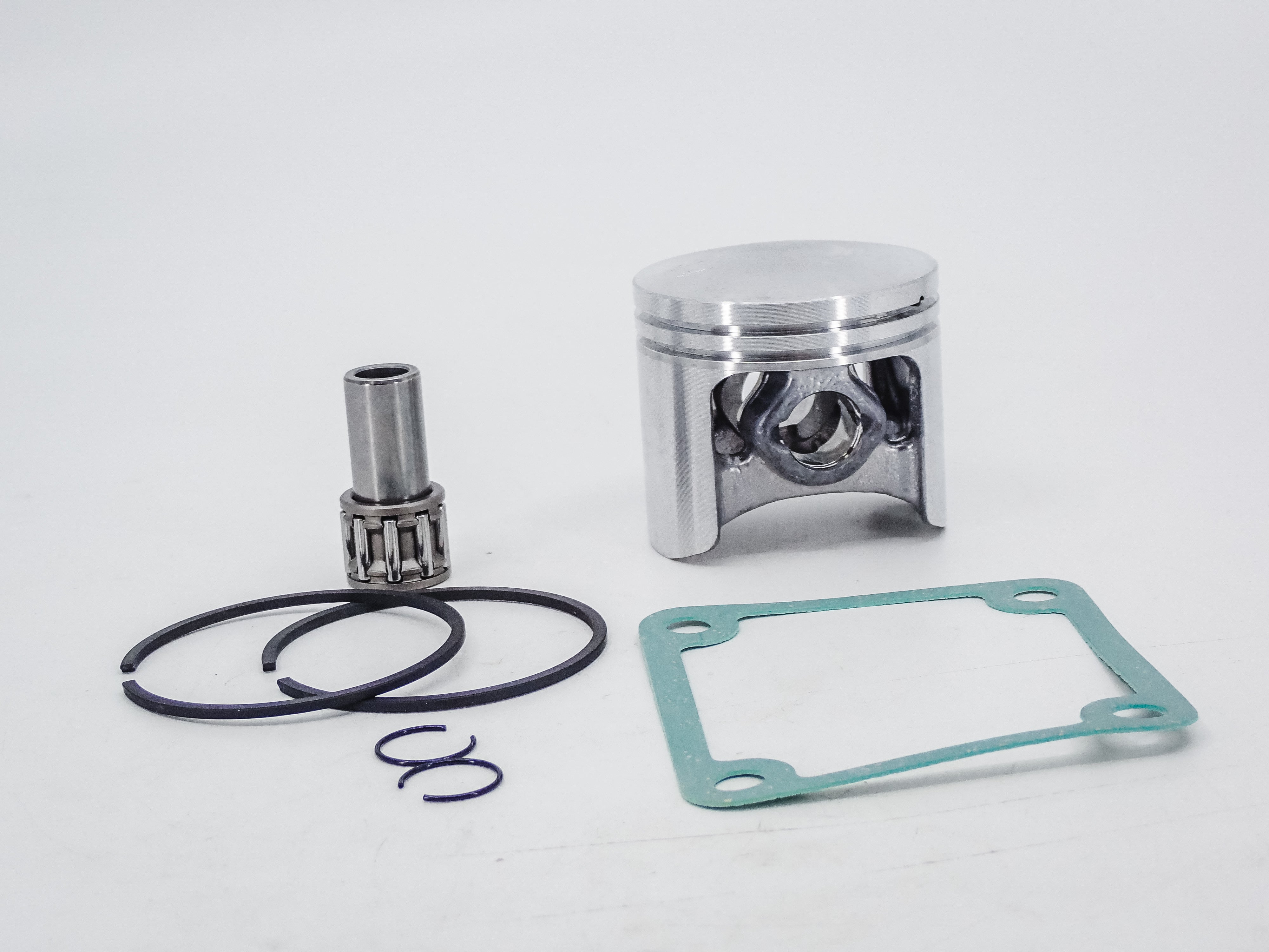 GENUINE SHINDAIWA PISTON FITS B45 B450 99909-450 - Saw Salvage