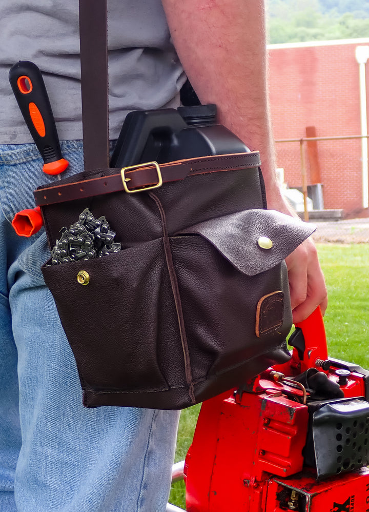 THE DUKE'S BROWN LEATHER CHAINSAW BAR OIL TOOL TOTE CARRY BAG MADE IN USA