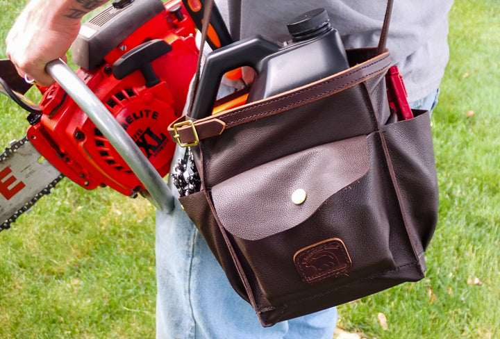 THE DUKE'S BROWN LEATHER CHAINSAW BAR OIL TOOL TOTE CARRY BAG MADE IN USA