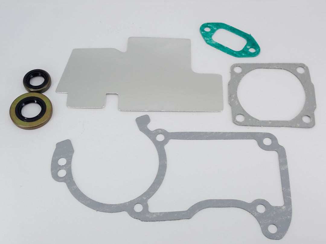 THE DUKE'S GASKET AND OIL SEAL SET FITS STIHL 024 026 MS260 1121 007 1050