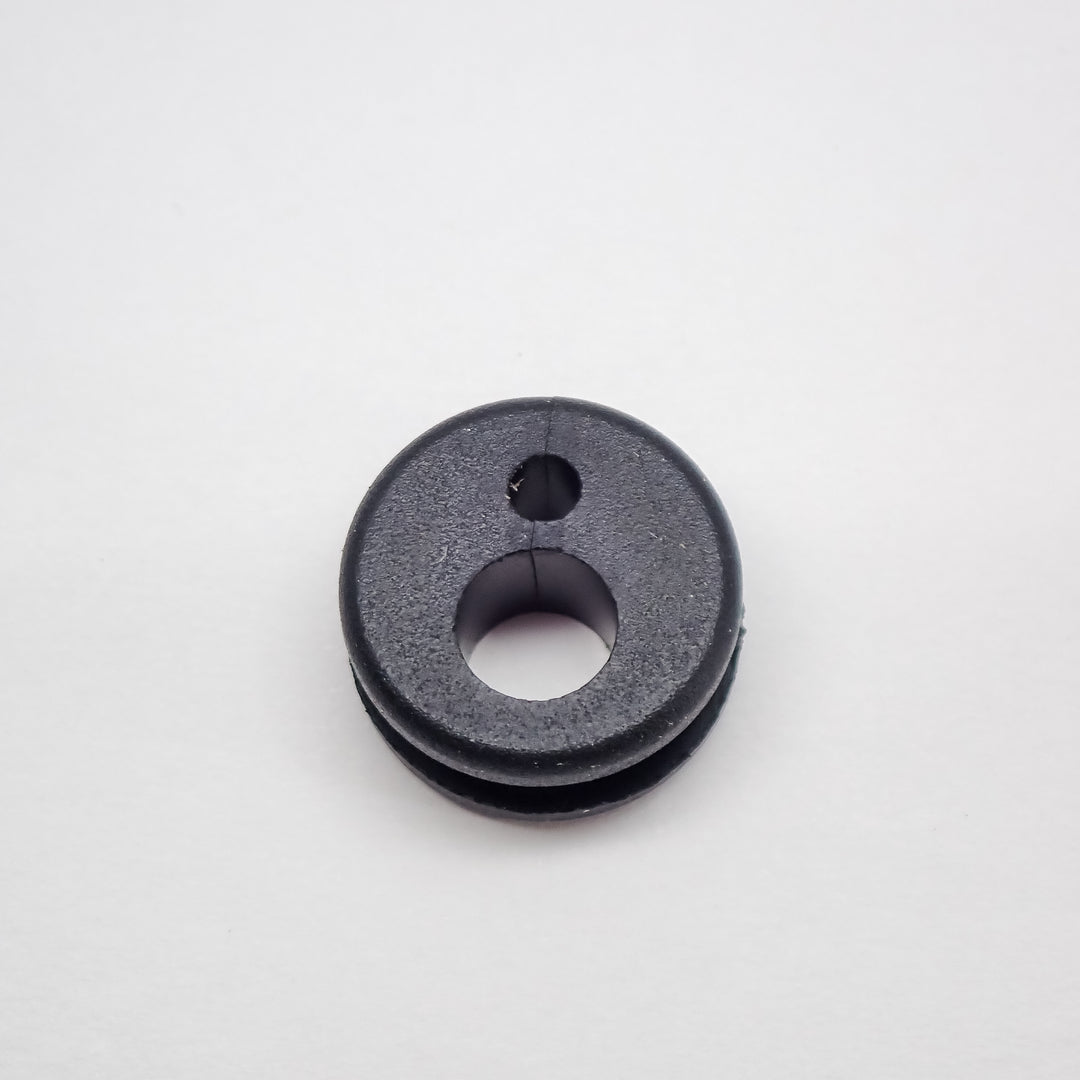 GENUINE ECHO 2-HOLE GROMMET FITS MANY MODELS 15111204630