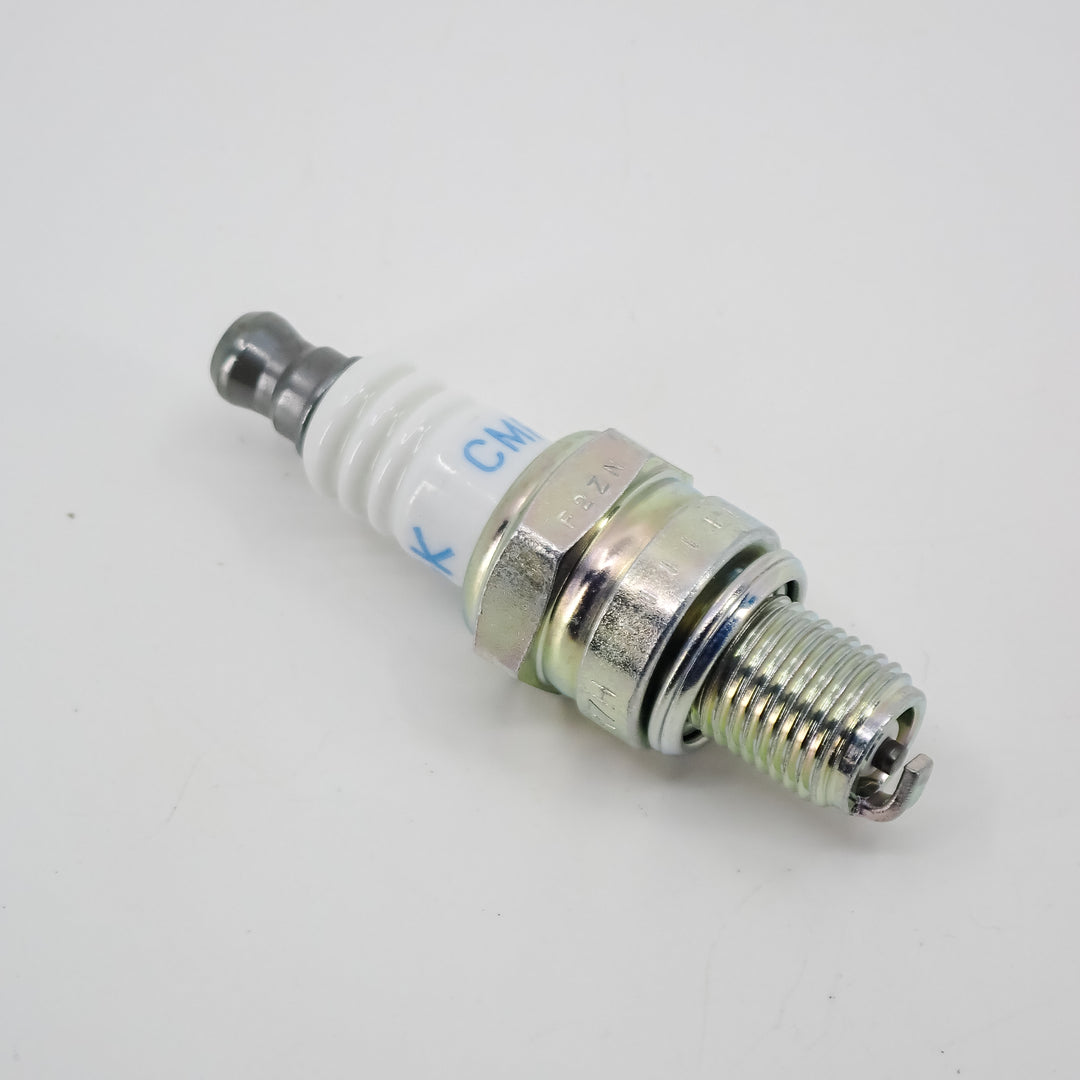 GENUINE NGK SPARK PLUG FITS ECHO SRM-2620, SRM-2620, PB-9010 A425000060