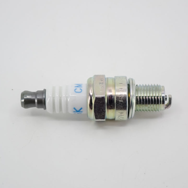 GENUINE NGK SPARK PLUG FITS ECHO SRM-2620, SRM-2620, PB-9010 A425000060