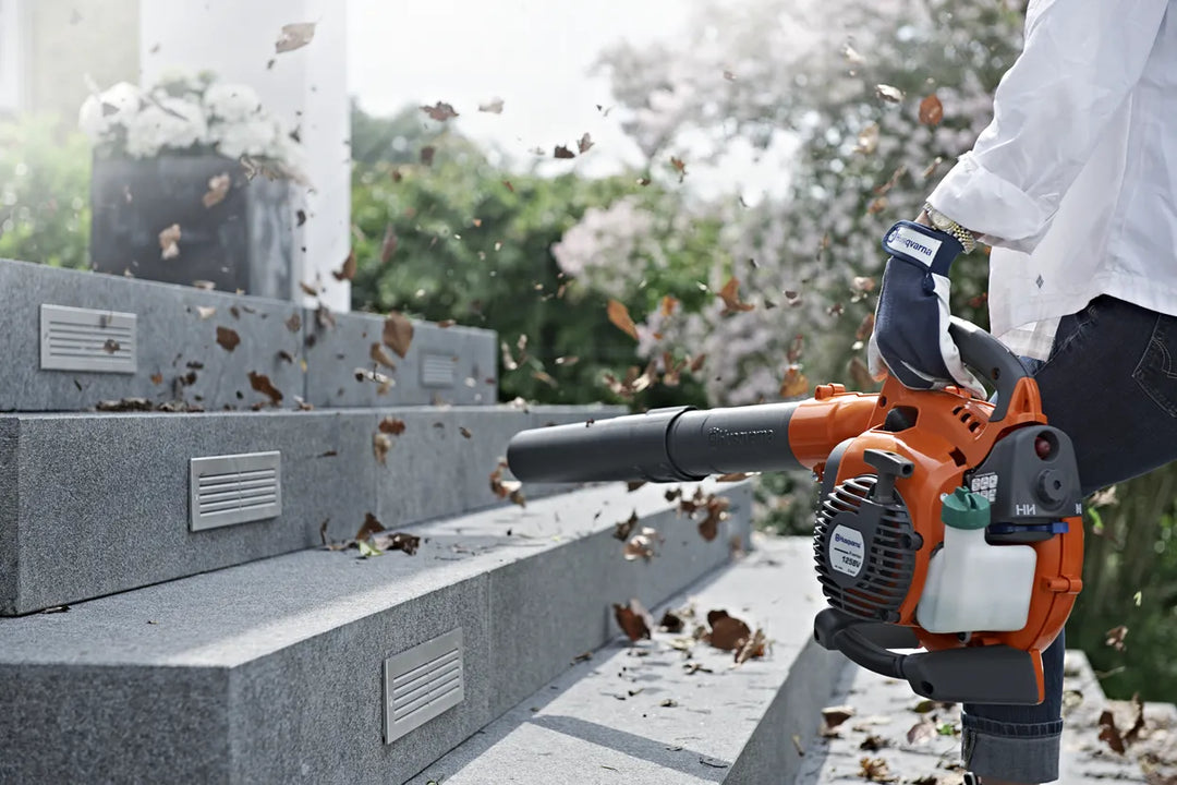 HUSQVARNA 125BVX GASOLINE LEAF BLOWER AND VACUUM