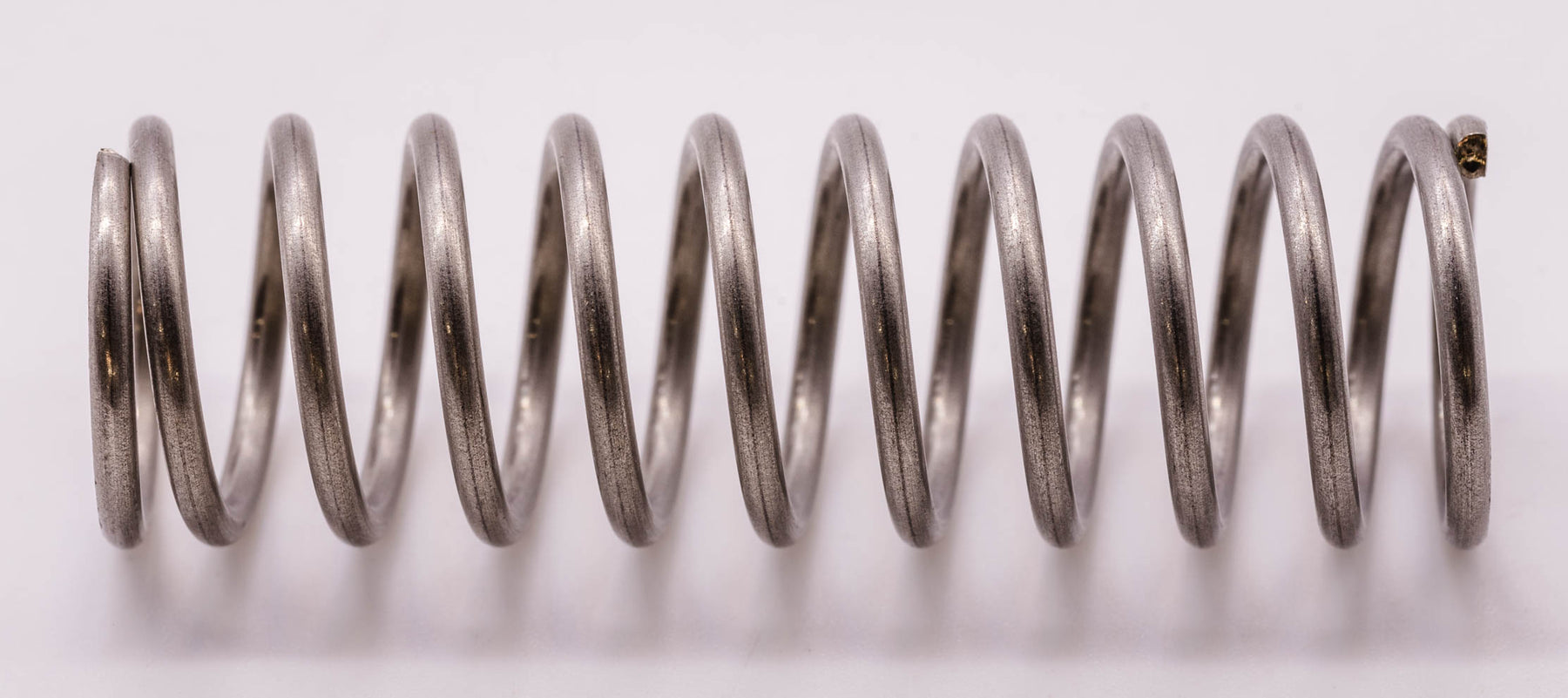 GENUINE SPRING FITS HUSQVARNA T25 T35 537186001 - Saw Salvage