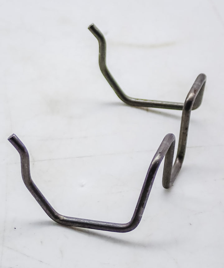 GENUINE AIR FILTER CLIP FITS HUSQVARNA  362 365 + MORE 503735401