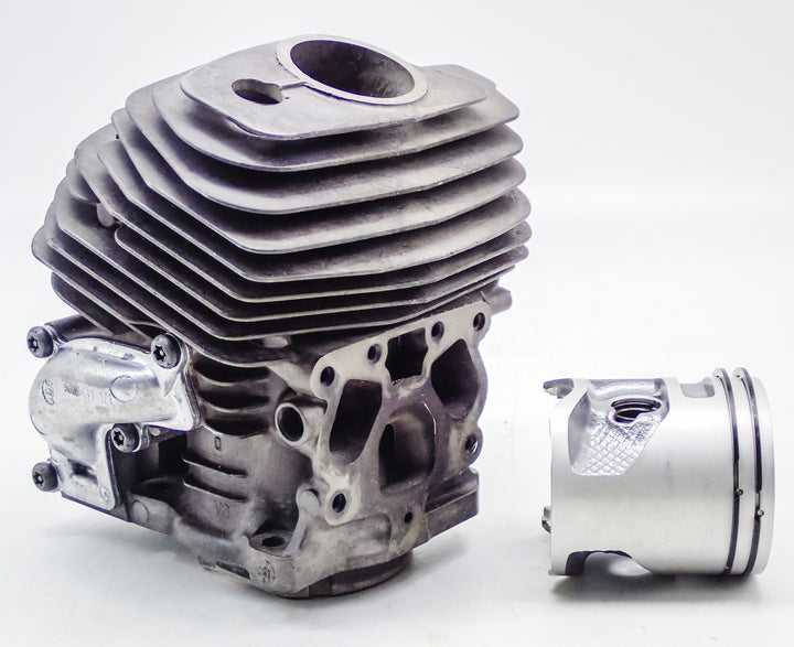 GENUINE CYLINDER KIT FITS HUSQVARNA 572XP 590150305