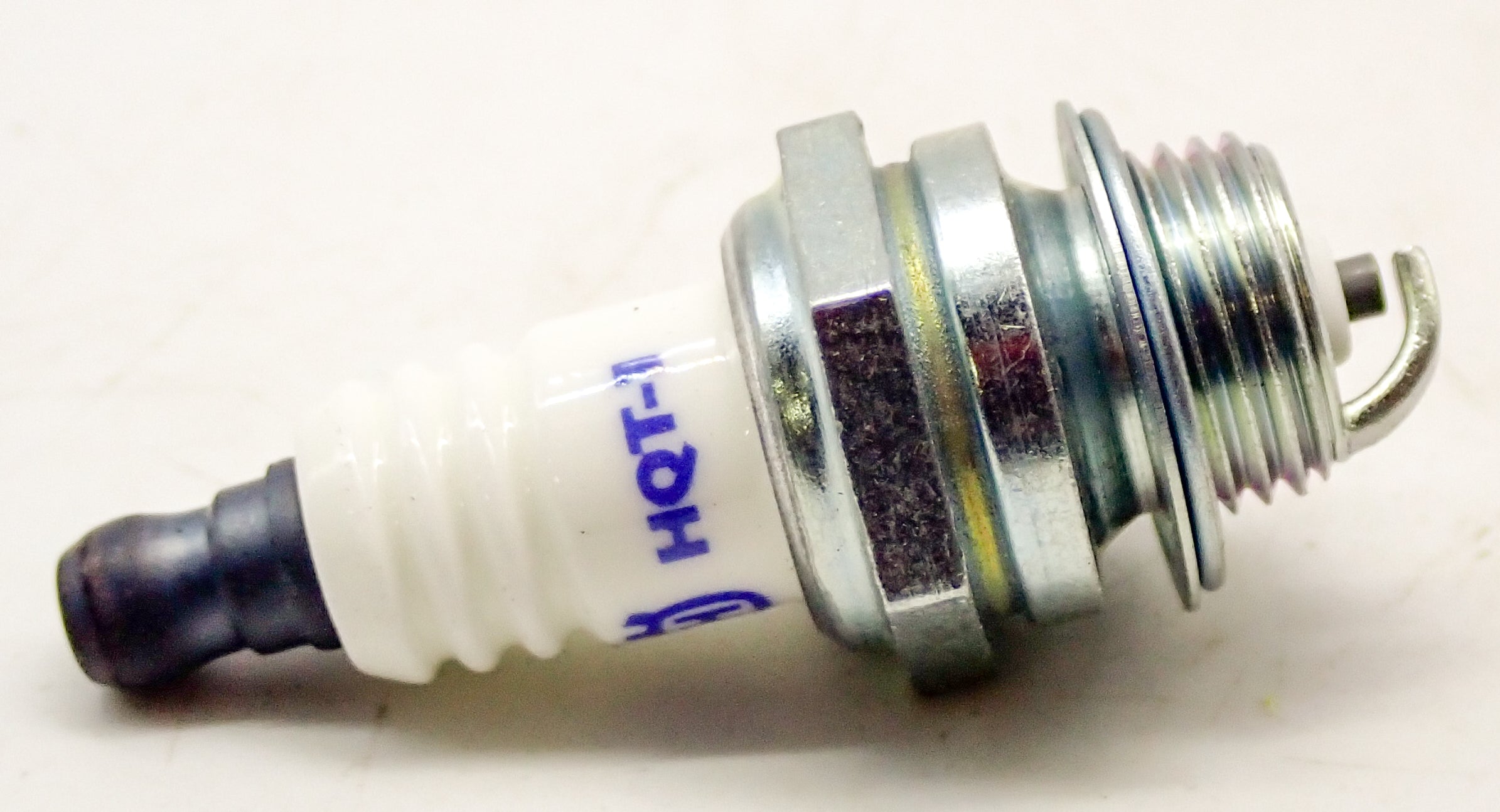 Craftsman m140 outlet spark plug