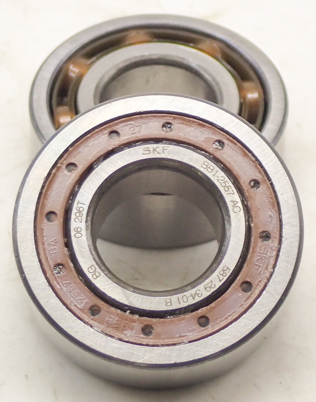 GENUINE HUSQVARNA CRANKSHAFT BEARING AND SEAL SET FITS 565 572XP 587293401