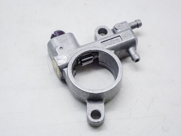GENUINE OIL PUMP FITS HUSQVARNA T525 587873401