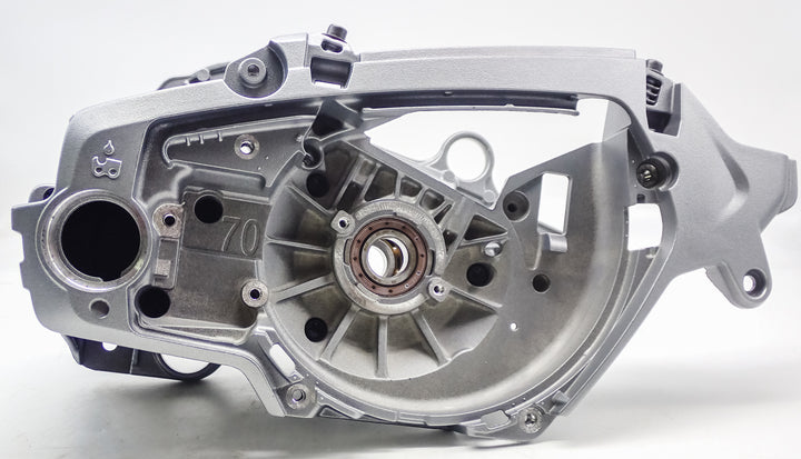 GENUINE CRANKCASE AND BEARINGS FITS HUSQVARNA 572XP 590195603