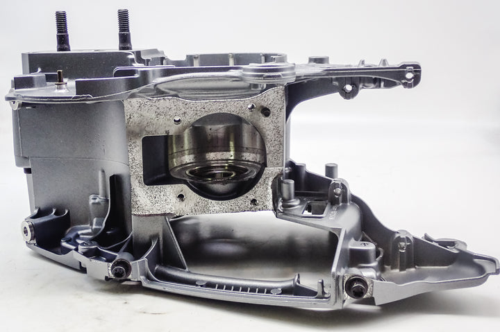 GENUINE CRANKCASE AND BEARINGS FITS HUSQVARNA 572XP 590195603