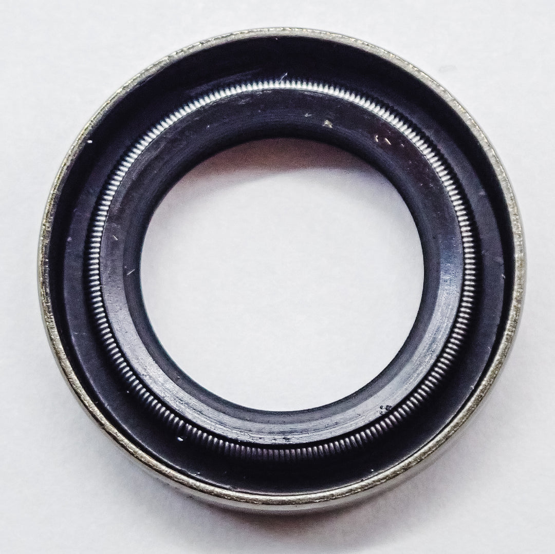 GENUINE ECHO OIL SEAL FITS CS-400 CS-352 + MORE V505000011