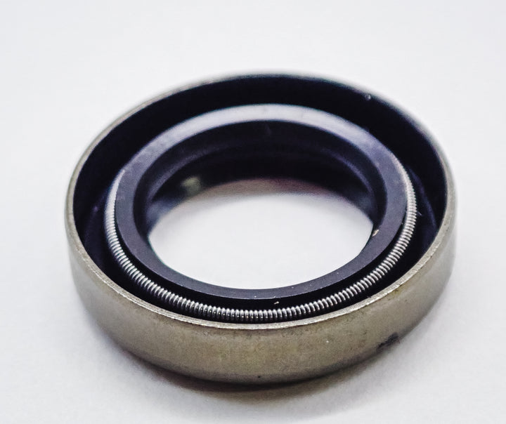 GENUINE ECHO OIL SEAL FITS CS-400 CS-352 + MORE V505000011