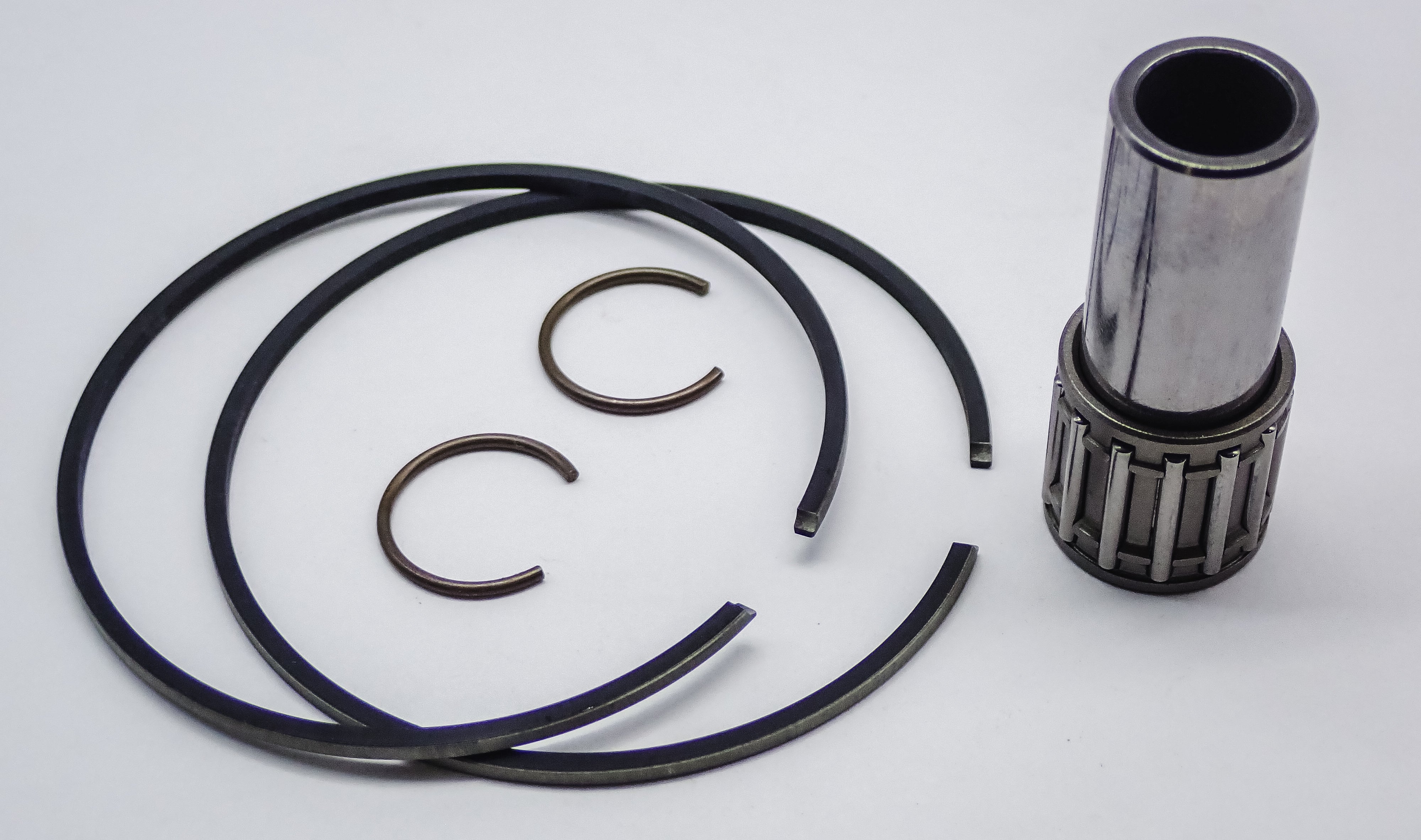 GENUINE SHINDAIWA PISTON KIT FITS 757 P021032391 - Saw Salvage